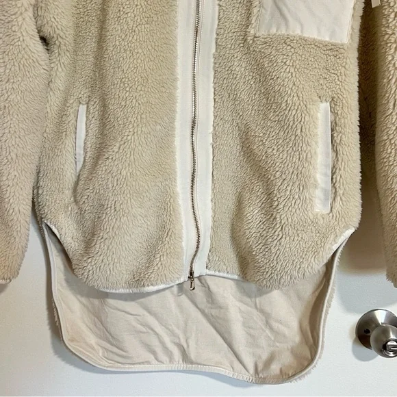 Varley Marney Oversized Fuzzy Jacket Fleece Sherpa - Picture 10 of 16